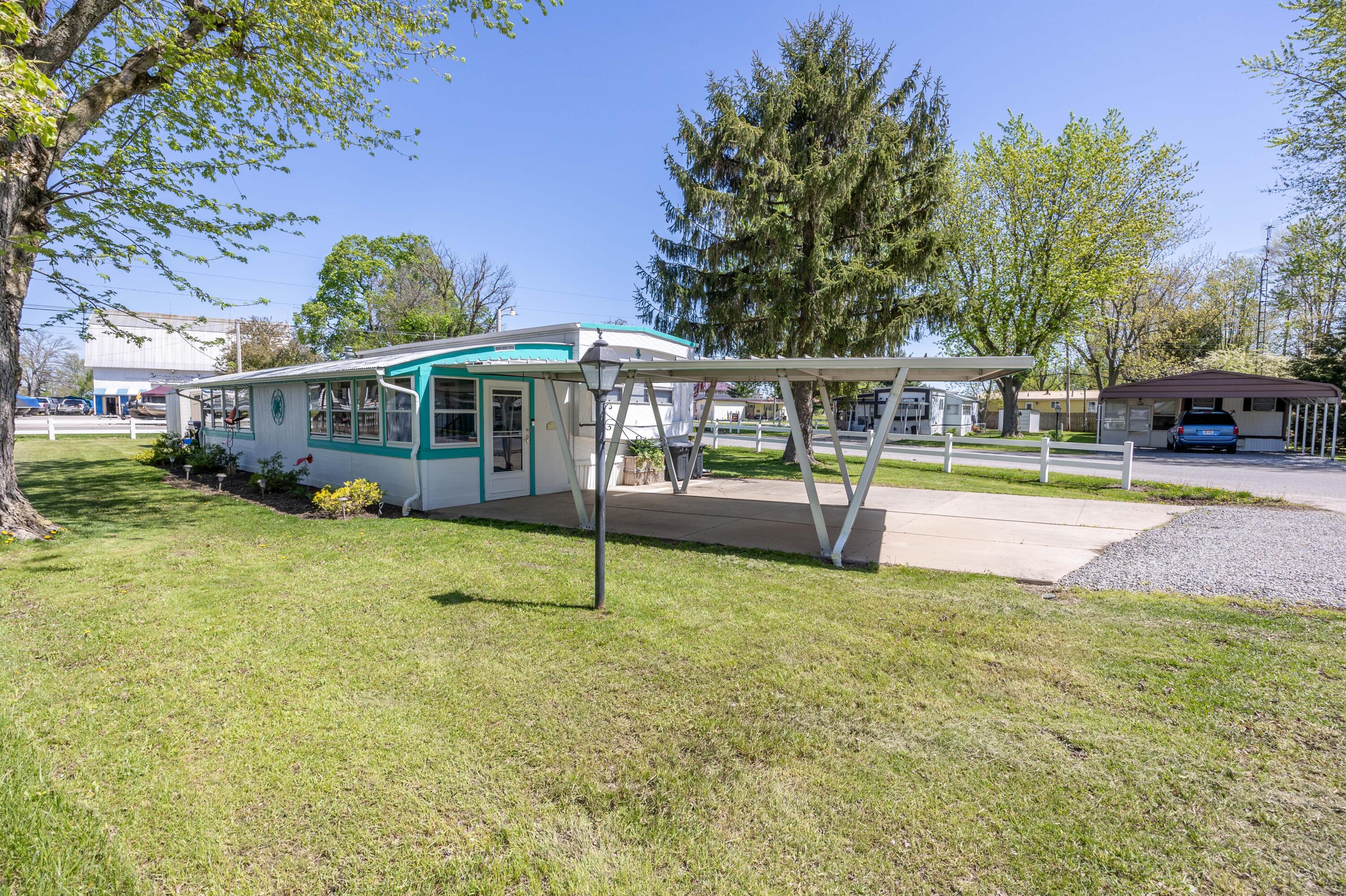 11025 Oak Circle, Lakeview, Ohio 43331