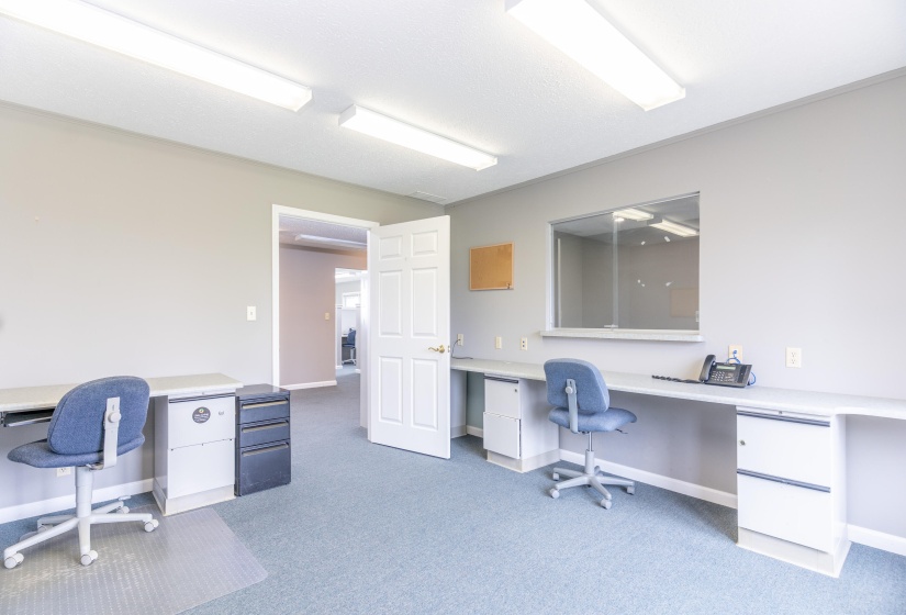 Commercial Building - Dorthy Love-11