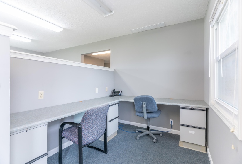 Commercial Building - Dorthy Love-17