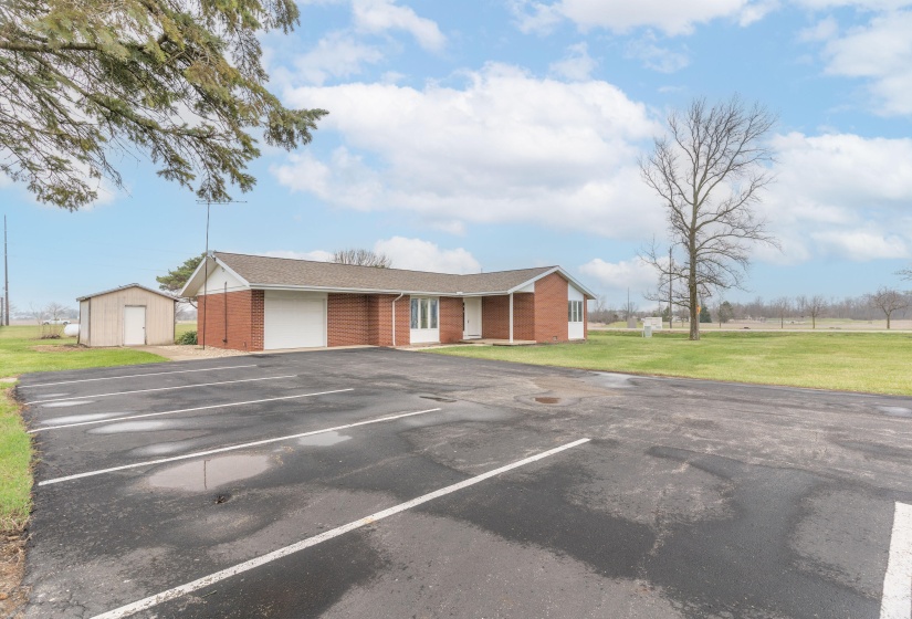 Commercial Building - Dorthy Love-3