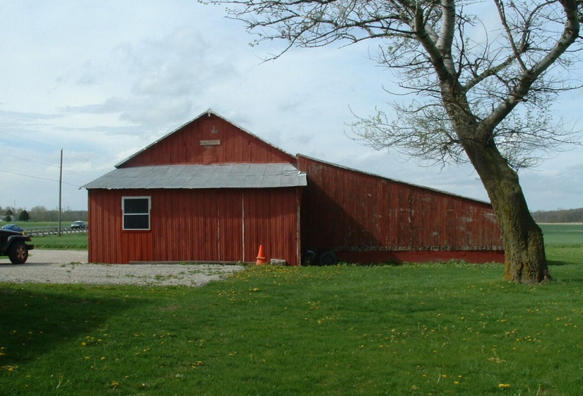 side barn