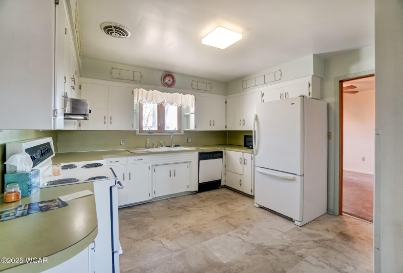 17956 State Route 198, Wapakoneta, Ohio, 3 Bedrooms Bedrooms, ,1 BathroomBathrooms,Residential,For Sale,State Route 198,306562