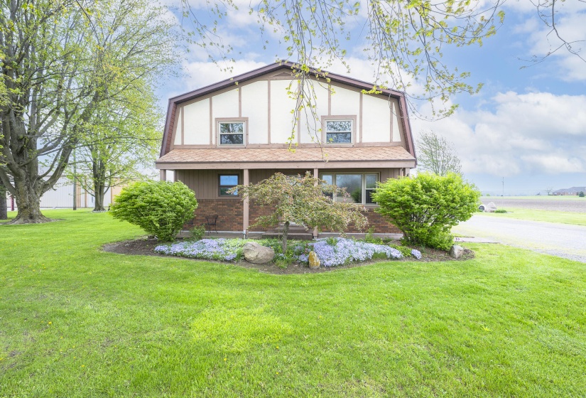 8556 SR 117-4
