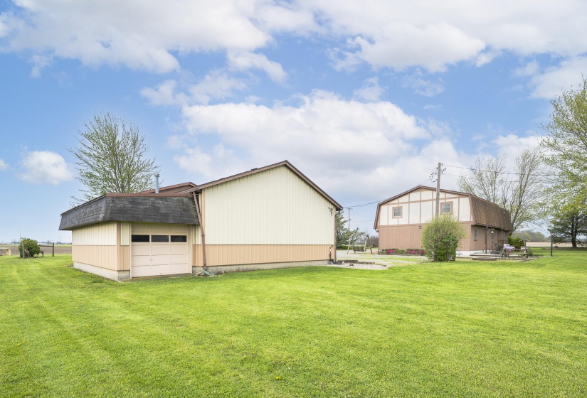 8556 SR 117-9
