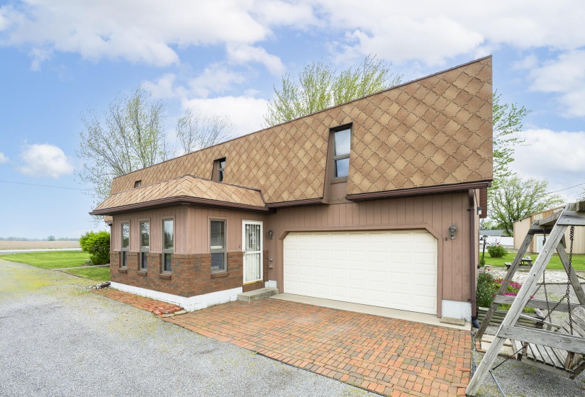 8556 SR 117-15