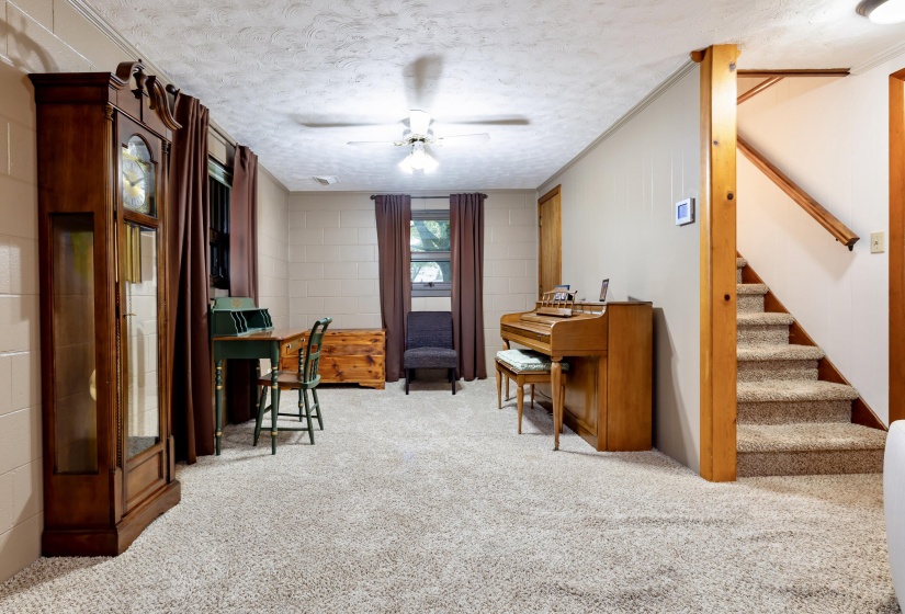 8556 St Rt 117 (37)