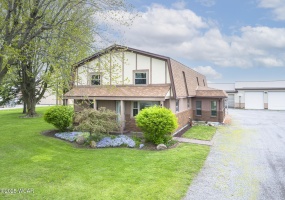 8556 State Route 117, Huntsville, Ohio, 4 Bedrooms Bedrooms, ,2 BathroomsBathrooms,Residential,For Sale,State Route 117,306901