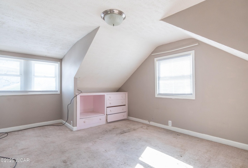 427 Miami Avenue, Sidney, Ohio, 5 Bedrooms Bedrooms, ,2 BathroomsBathrooms,Residential,For Sale,Miami,306348