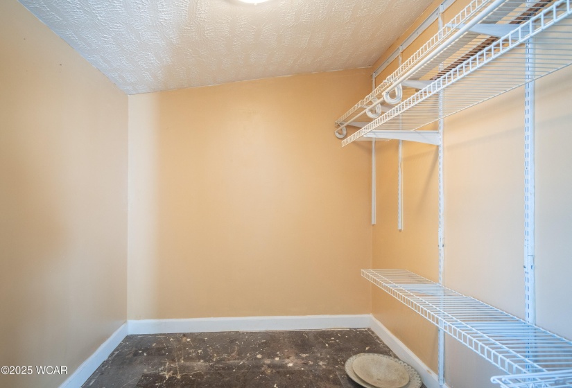 427 Miami Avenue, Sidney, Ohio, 5 Bedrooms Bedrooms, ,2 BathroomsBathrooms,Residential,For Sale,Miami,306348