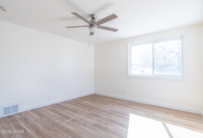 427 Miami Avenue, Sidney, Ohio, 5 Bedrooms Bedrooms, ,2 BathroomsBathrooms,Residential,For Sale,Miami,306348