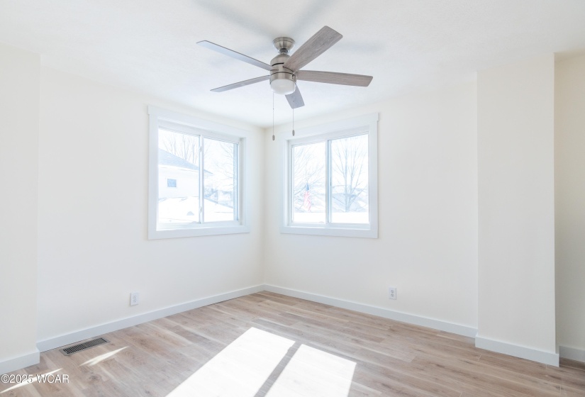 427 Miami Avenue, Sidney, Ohio, 5 Bedrooms Bedrooms, ,2 BathroomsBathrooms,Residential,For Sale,Miami,306348