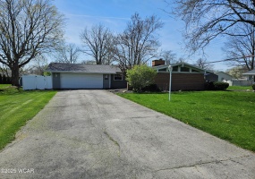 845 Circle Drive, Wapakoneta, Ohio, 3 Bedrooms Bedrooms, ,2 BathroomsBathrooms,Residential,For Sale,Circle,306827