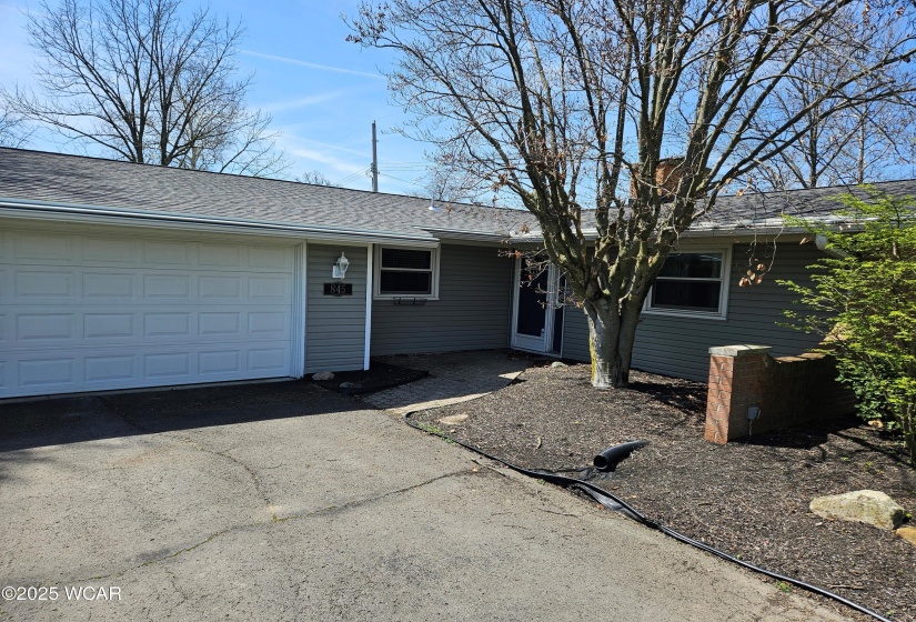 845 Circle Drive, Wapakoneta, Ohio, 3 Bedrooms Bedrooms, ,2 BathroomsBathrooms,Residential,For Sale,Circle,306827