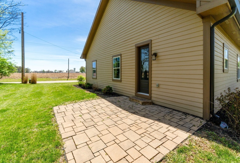 278 E Powell Ave (Exterior)-7