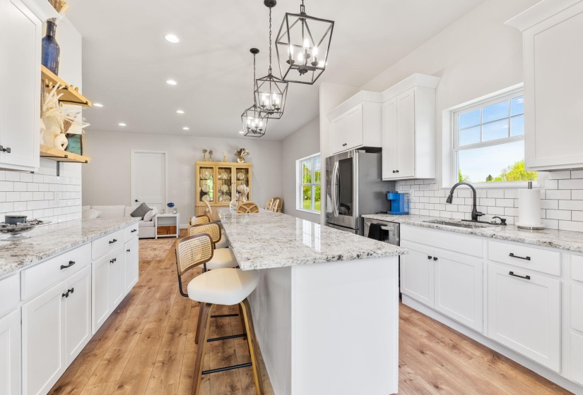 278 E Powell Ave (Interior)-18