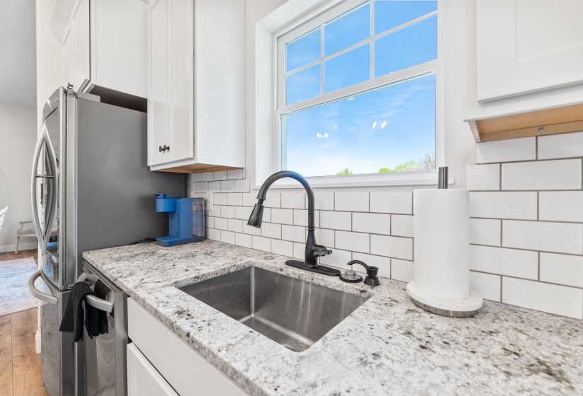 278 E Powell Ave (Interior)-22