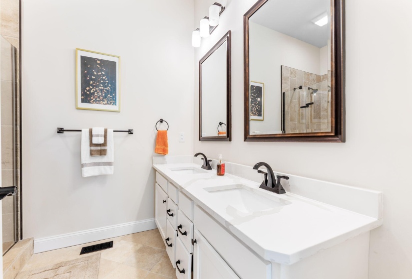 278 E Powell Ave (Interior)-32