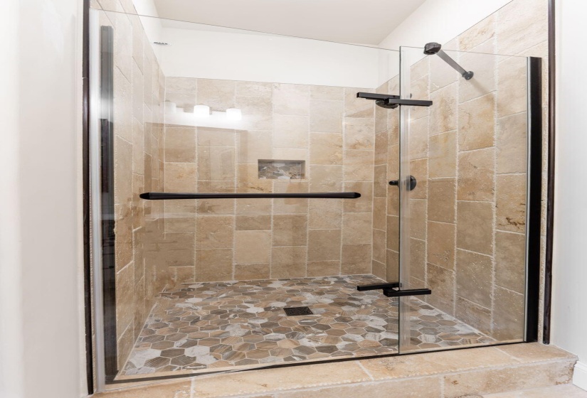 278 E Powell Ave (Interior)-33