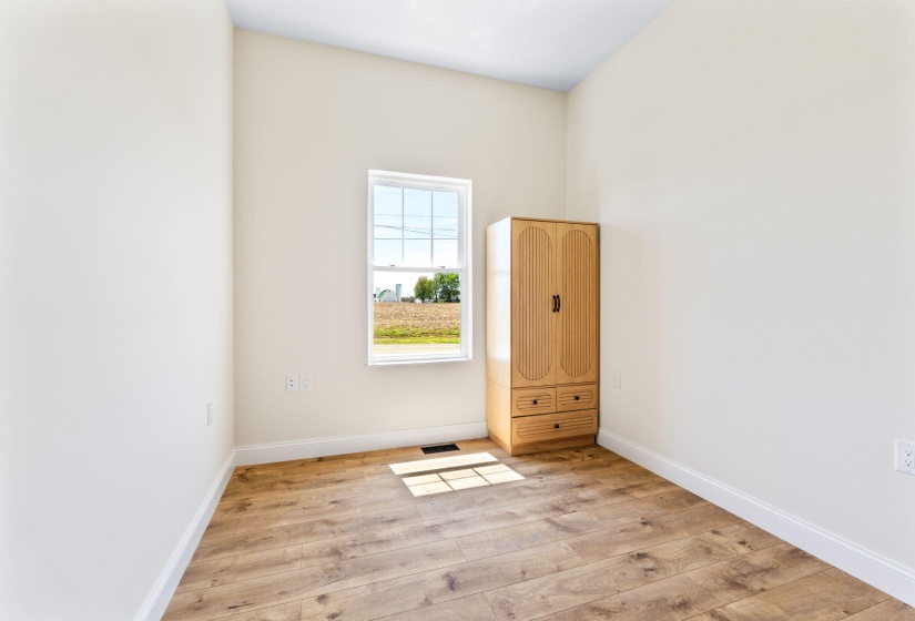 278 E Powell Ave (Interior)-49