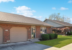 140 Dwyer Avenue, Greenville, Ohio 45331, 2 Bedrooms Bedrooms, ,2 BathroomsBathrooms,Residential,For Sale,Dwyer,1038373