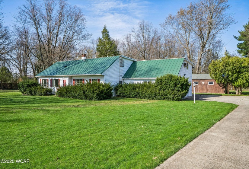 2435 Fostoria Road, Fostoria, Ohio, 3 Bedrooms Bedrooms, ,2 BathroomsBathrooms,Residential,For Sale,Fostoria,306731