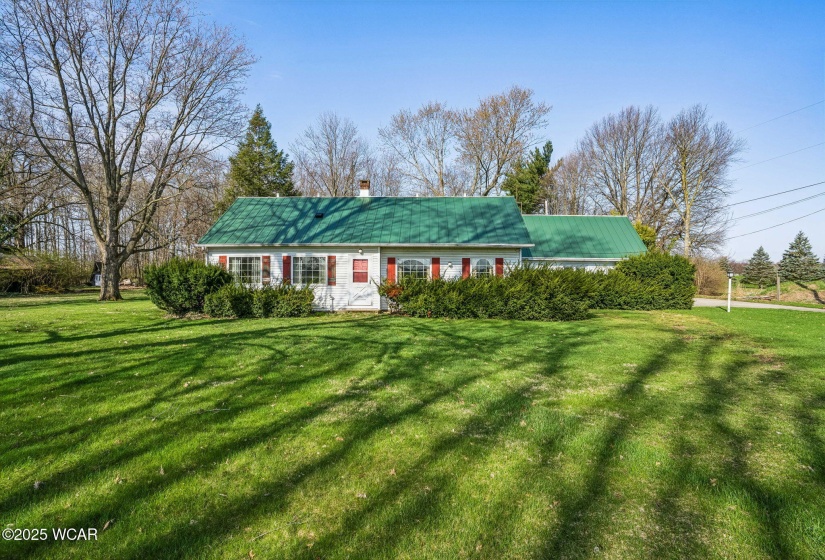 2435 Fostoria Road, Fostoria, Ohio, 3 Bedrooms Bedrooms, ,2 BathroomsBathrooms,Residential,For Sale,Fostoria,306731
