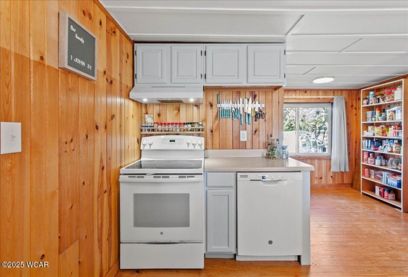 7121 County Road 26, West Mansfield, Ohio, 3 Bedrooms Bedrooms, ,2 BathroomsBathrooms,Residential,For Sale,County Road 26,306908