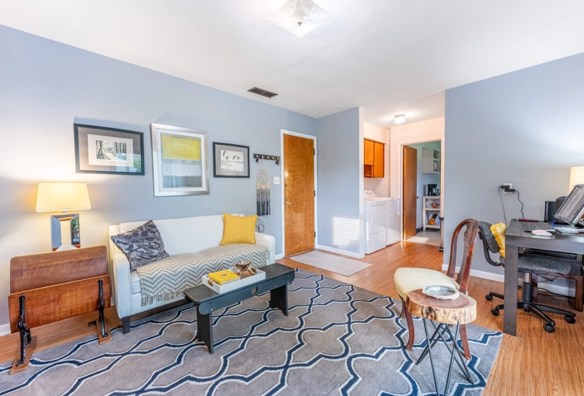 725 Larriwood-14 - Copy