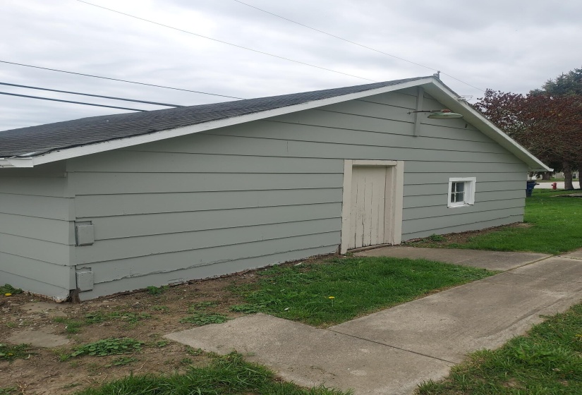 garage back