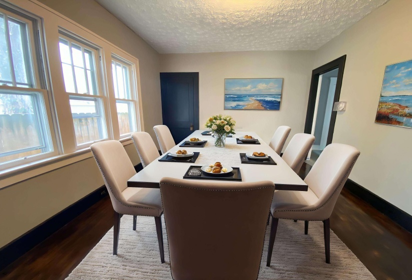 IMG_2173 - Dining Room - Standard - 5