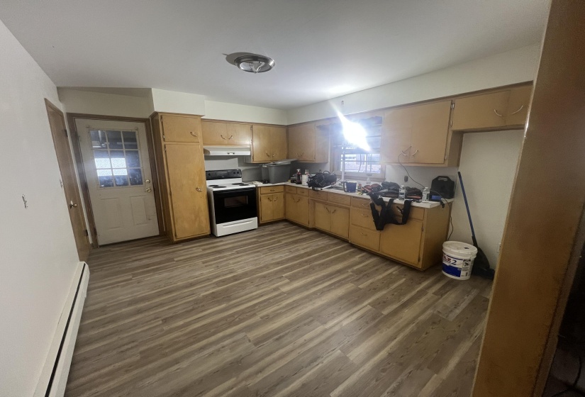 Kitchen/Dining Area