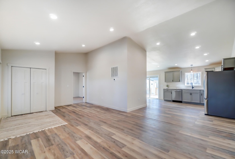 4144 Kemp Road, Lima, Ohio, 3 Bedrooms Bedrooms, ,2 BathroomsBathrooms,Residential,For Sale,Kemp,306598