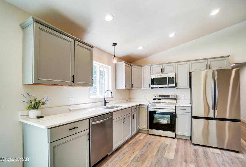 4144 Kemp Road, Lima, Ohio, 3 Bedrooms Bedrooms, ,2 BathroomsBathrooms,Residential,For Sale,Kemp,306598