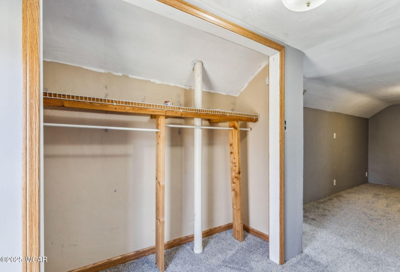 1721 Union Street, Fostoria, Ohio, 2 Bedrooms Bedrooms, ,1 BathroomBathrooms,Residential,For Sale,Union,306392