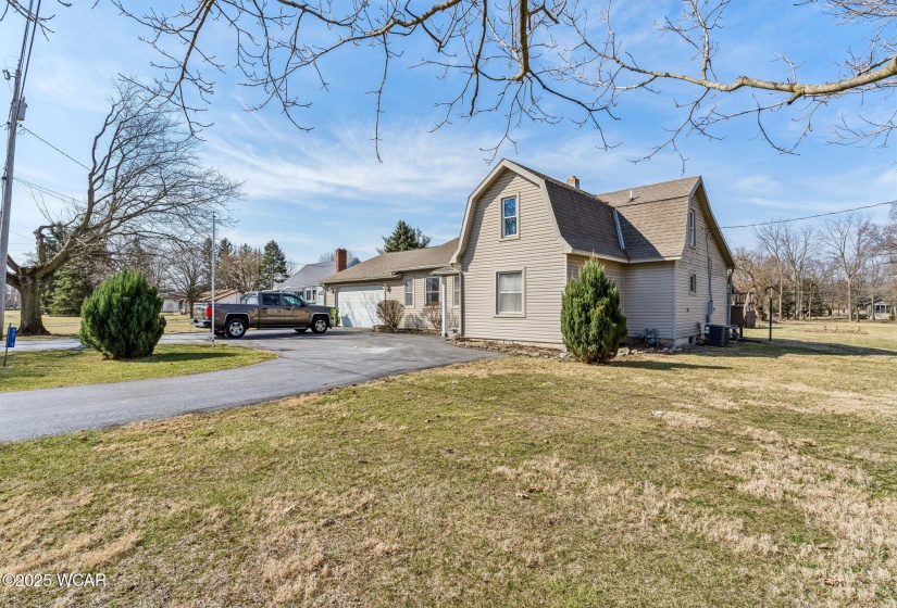 1721 Union Street, Fostoria, Ohio, 2 Bedrooms Bedrooms, ,1 BathroomBathrooms,Residential,For Sale,Union,306392