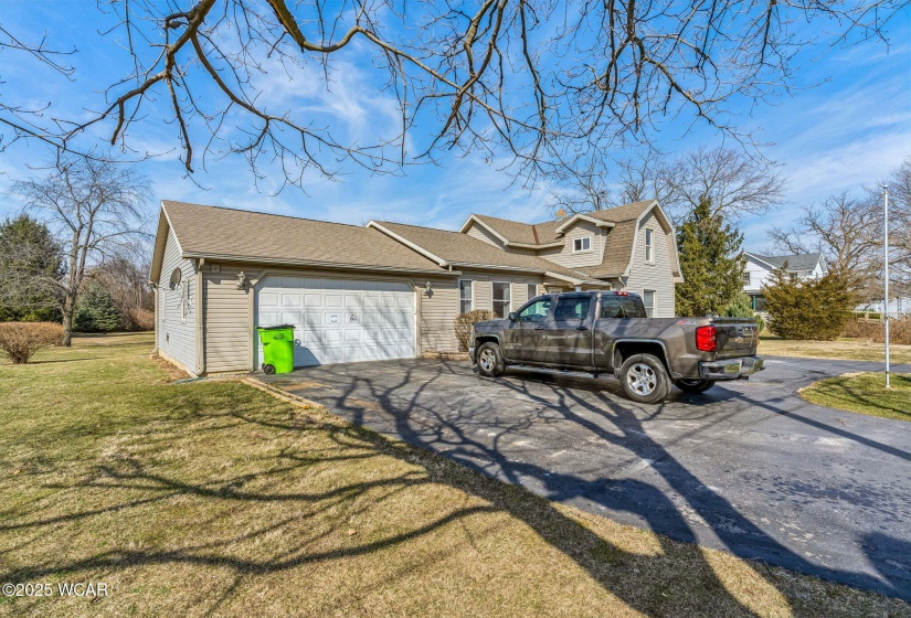 1721 Union Street, Fostoria, Ohio, 2 Bedrooms Bedrooms, ,1 BathroomBathrooms,Residential,For Sale,Union,306392