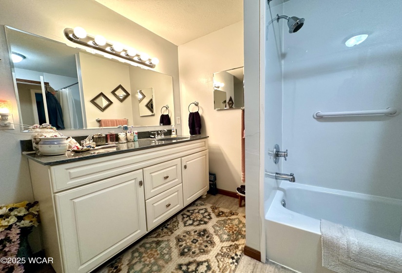 305 Fenway Drive, Lima, Ohio, 3 Bedrooms Bedrooms, ,2 BathroomsBathrooms,Residential,For Sale,Fenway,306868