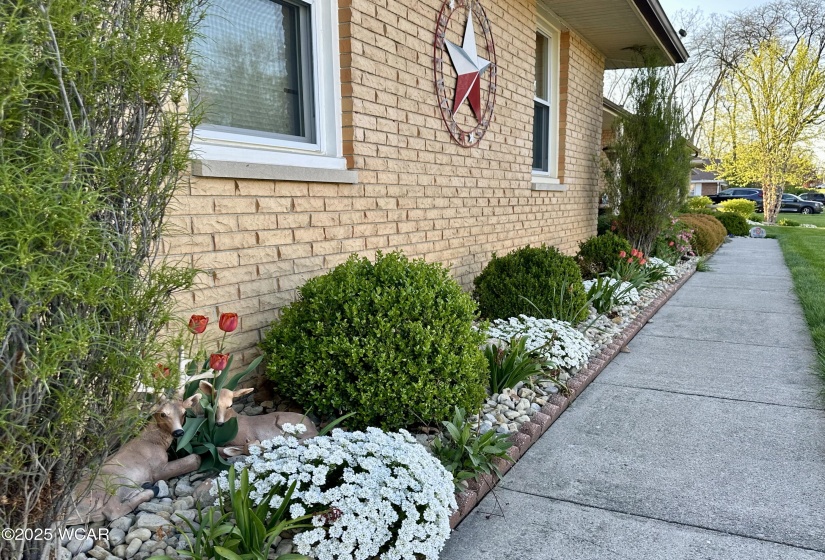 305 Fenway Drive, Lima, Ohio, 3 Bedrooms Bedrooms, ,2 BathroomsBathrooms,Residential,For Sale,Fenway,306868