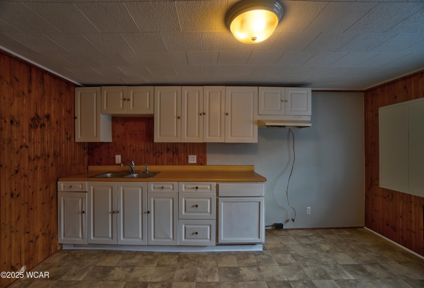 723 Lima Street, Kenton, Ohio, 2 Bedrooms Bedrooms, ,1 BathroomBathrooms,Residential,For Sale,Lima,306915