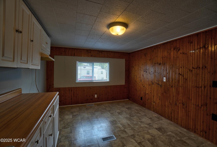 723 Lima Street, Kenton, Ohio, 2 Bedrooms Bedrooms, ,1 BathroomBathrooms,Residential,For Sale,Lima,306915