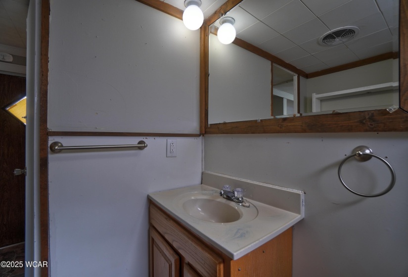 723 Lima Street, Kenton, Ohio, 2 Bedrooms Bedrooms, ,1 BathroomBathrooms,Residential,For Sale,Lima,306915