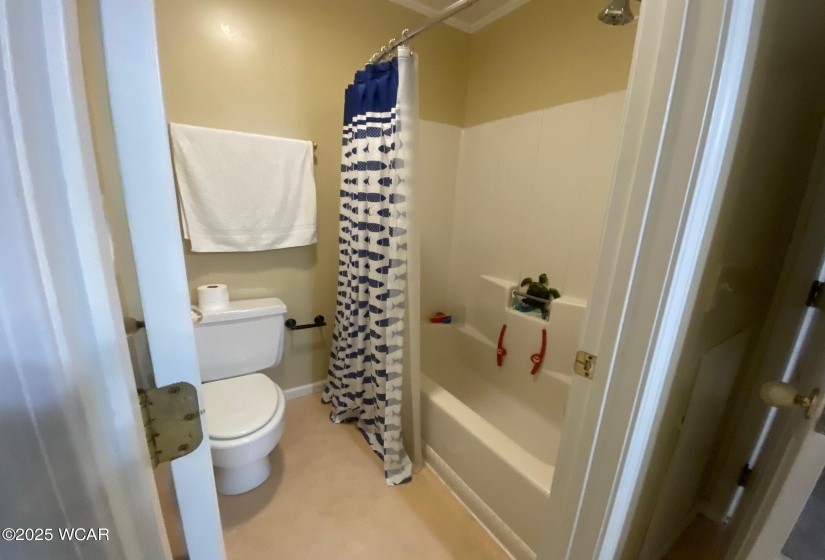 6 Sheffield Lane, Lima, Ohio, 3 Bedrooms Bedrooms, ,2 BathroomsBathrooms,Residential,For Sale,Sheffield,306918