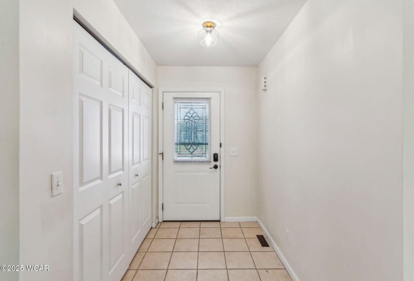 504 Clint Drive, Ada, Ohio, 3 Bedrooms Bedrooms, ,2 BathroomsBathrooms,Residential,For Sale,Clint,306920