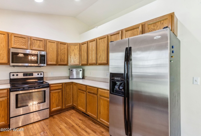 504 Clint Drive, Ada, Ohio, 3 Bedrooms Bedrooms, ,2 BathroomsBathrooms,Residential,For Sale,Clint,306920