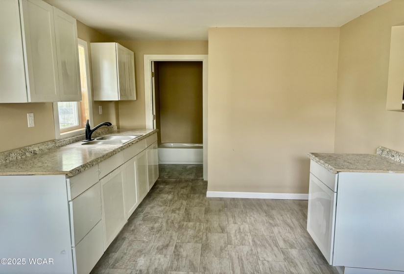 514 Fairview Avenue, Lima, Ohio, 2 Bedrooms Bedrooms, ,1 BathroomBathrooms,Residential,For Sale,Fairview,306921