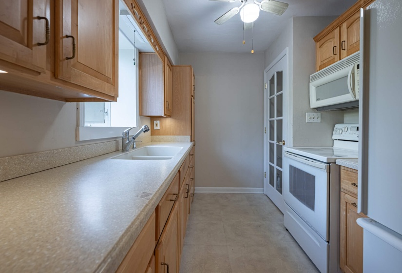 306 S 7th-10