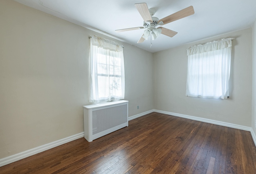306 S 7th-14