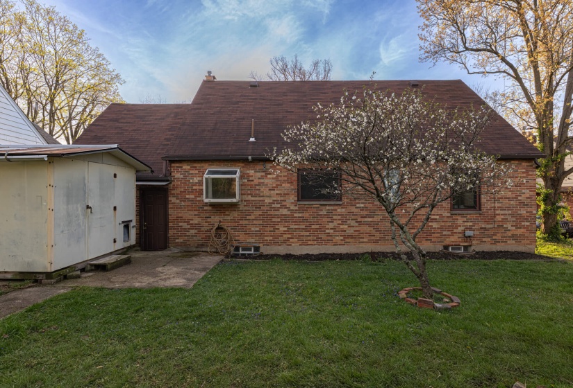 306 S 7th-29