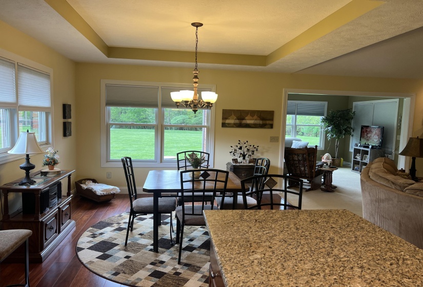 Kitchen/Dining Area