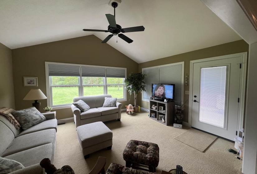 4 Seasons Sunroom